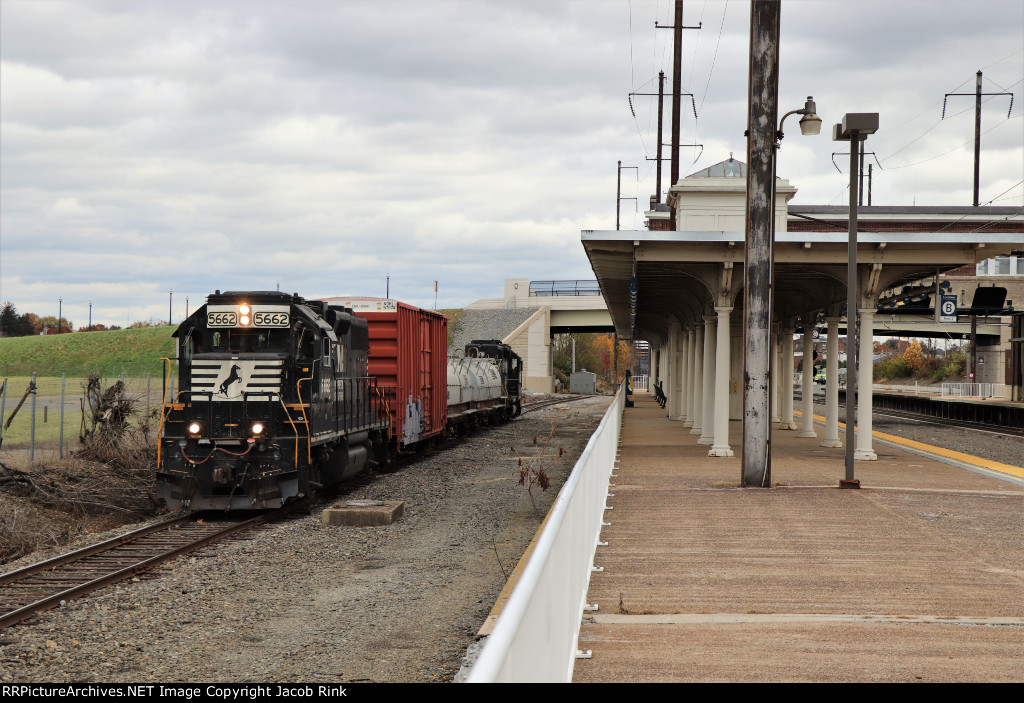 Working Along Amtrak